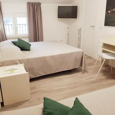 Otel Degli Olmi 3*